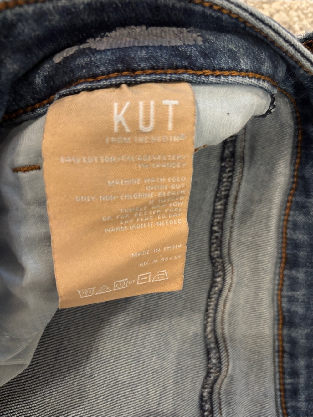 Kut from the Kloth Jeans - Light Blue Denim - Picture 3 of 5